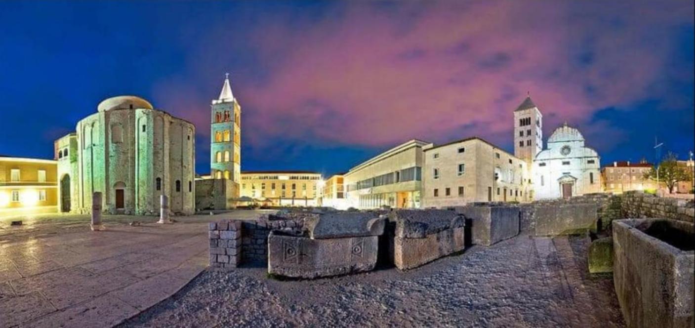 Apartments Aurora Zadar Room photo