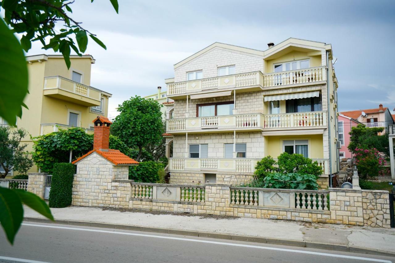 Apartments Aurora Zadar Exterior photo