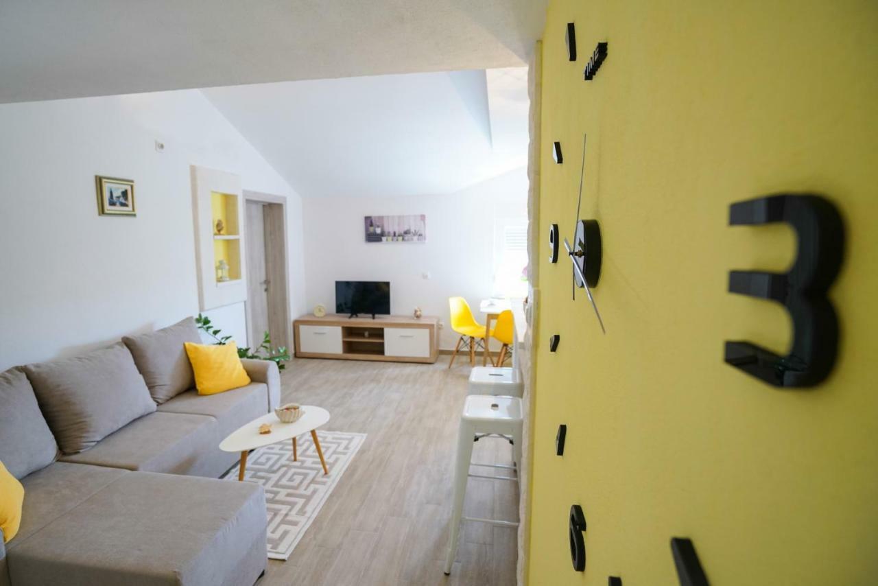 Apartments Aurora Zadar Exterior photo